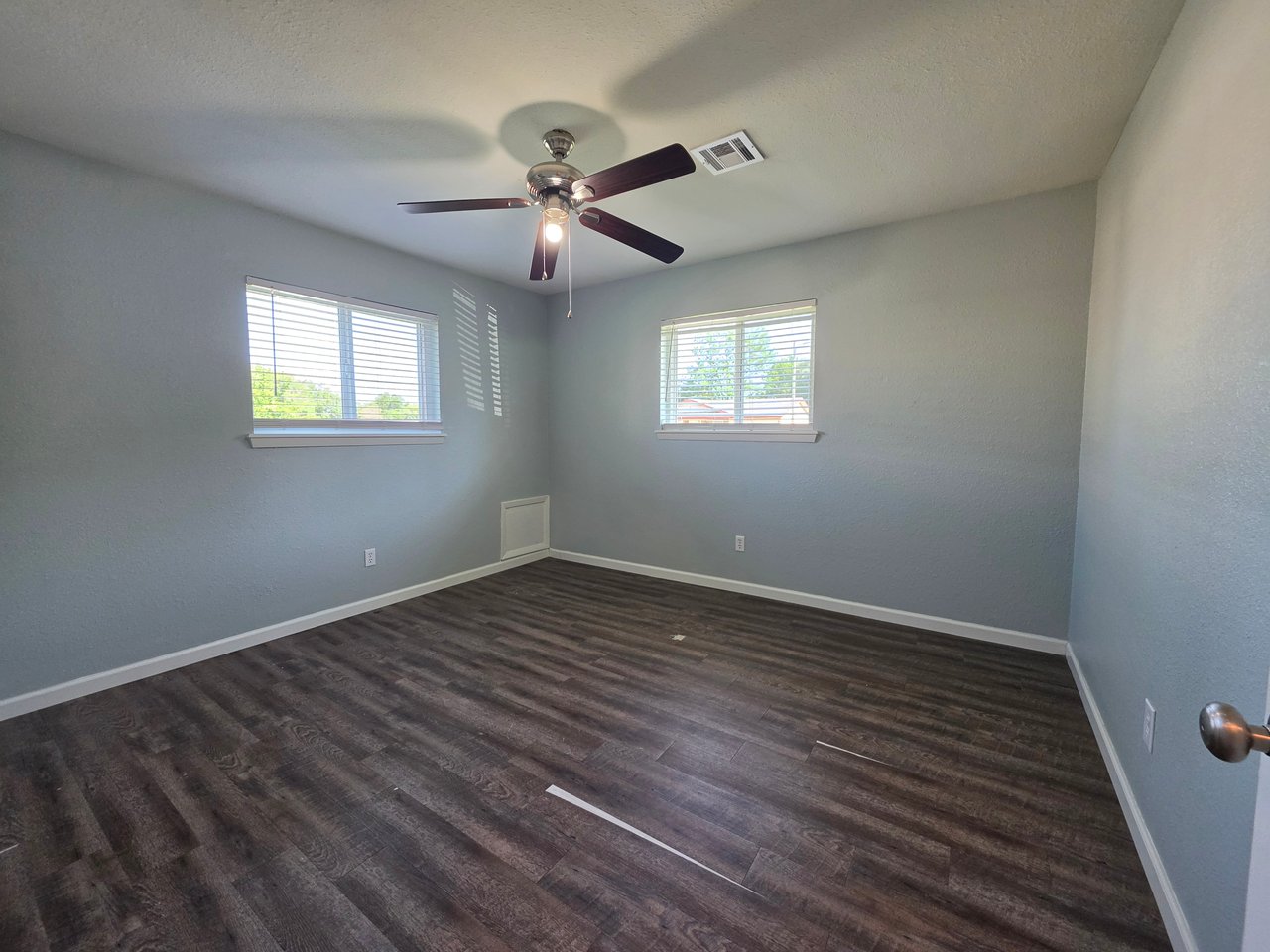 1113 E Parker St, Shawnee, OK 74801