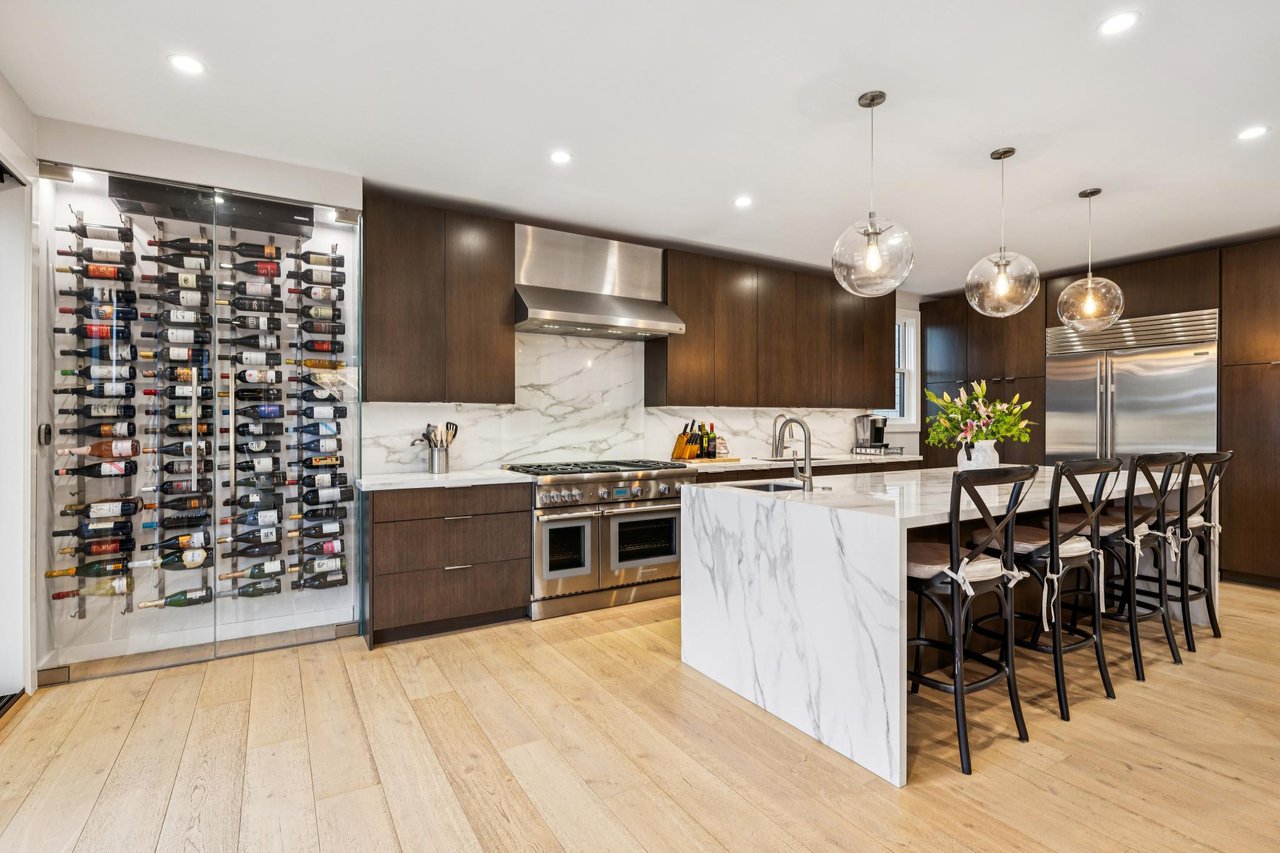 Luxurious Waterfront Home in Larkspur Marina