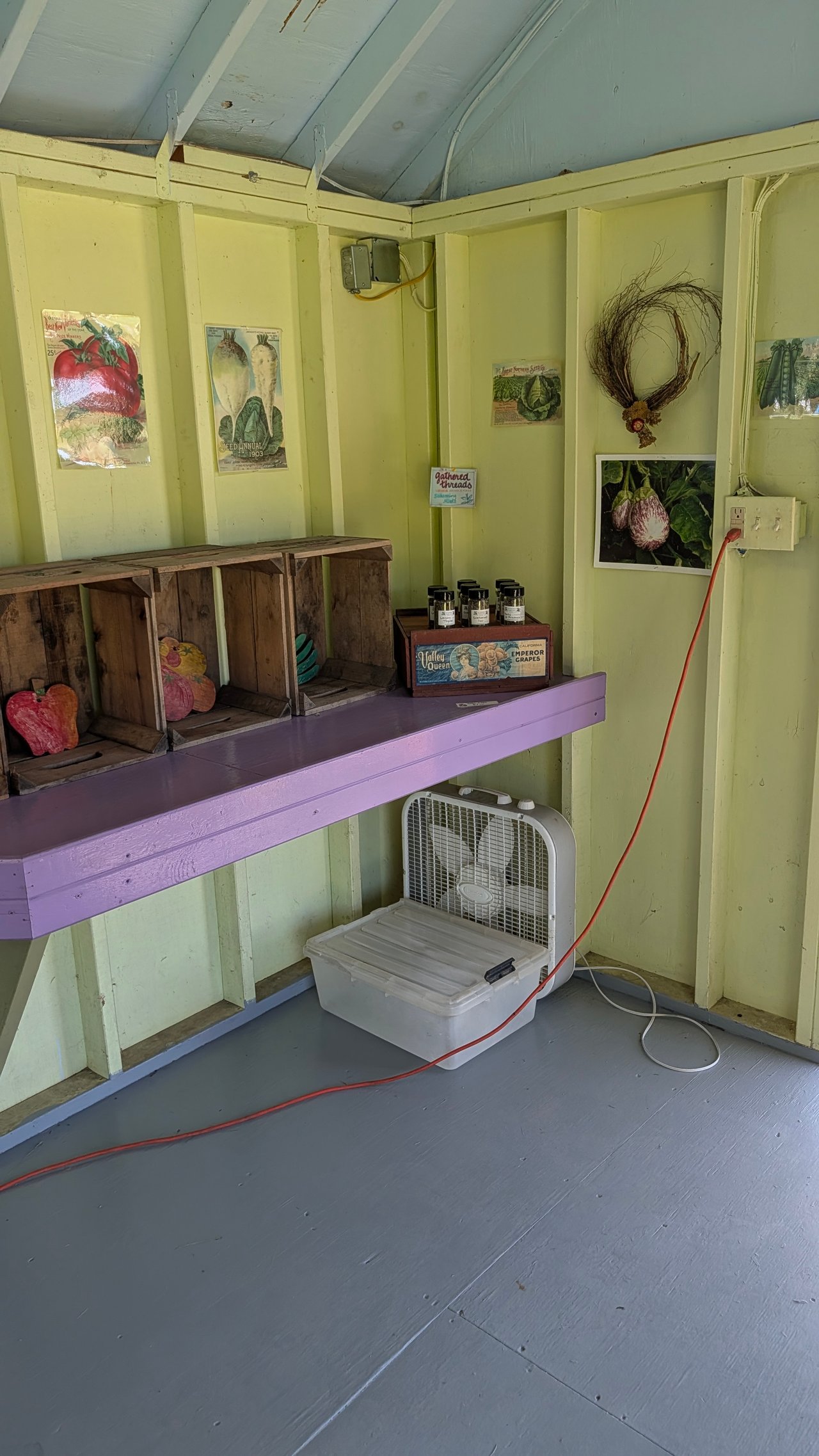 Potomac Vegetable Farms, The Purcellville Stand