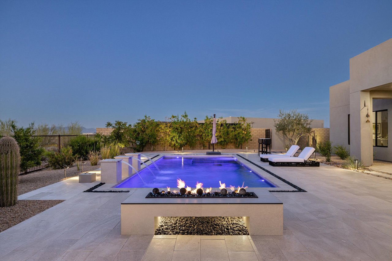 13114 E JUAN TABO Road