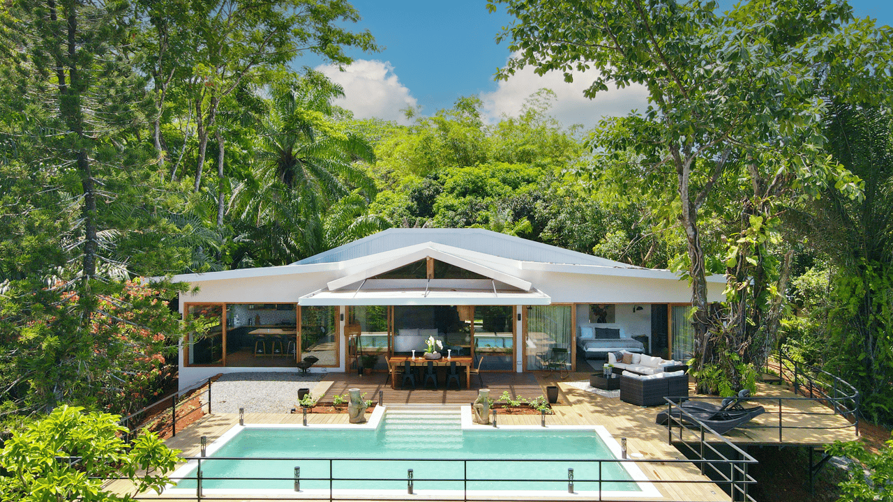 Five Star Private Rainforest Estate on Acreage with Creek