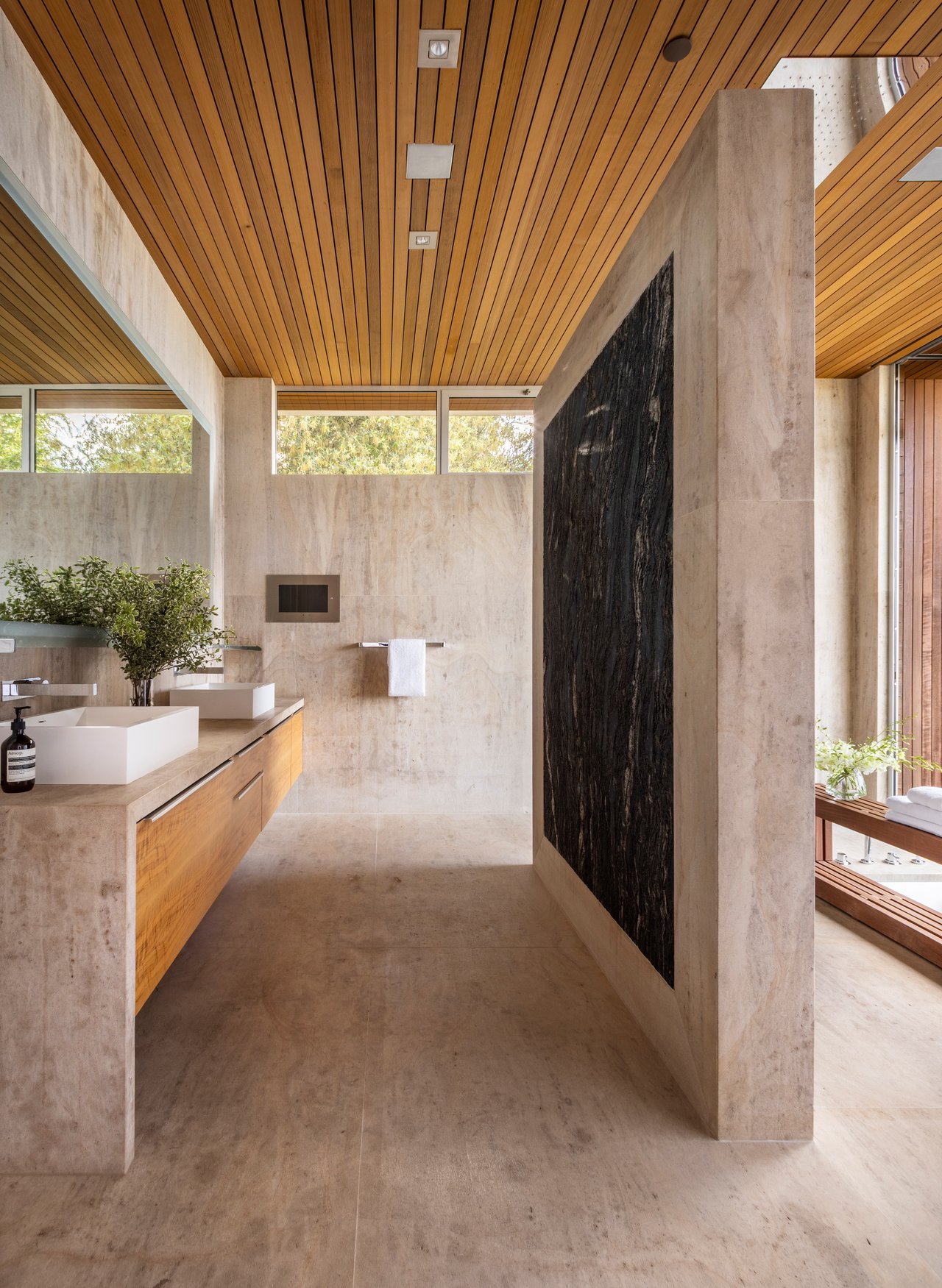 Iconic Modern Estate