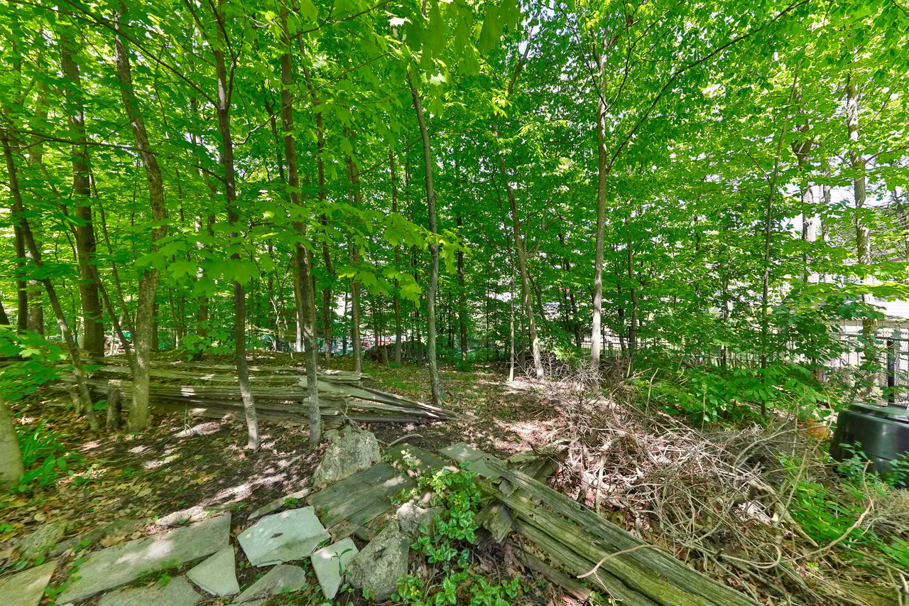 Winterberry Estates Landmark