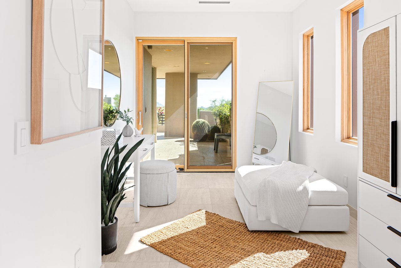 40041 N 111TH Place 44