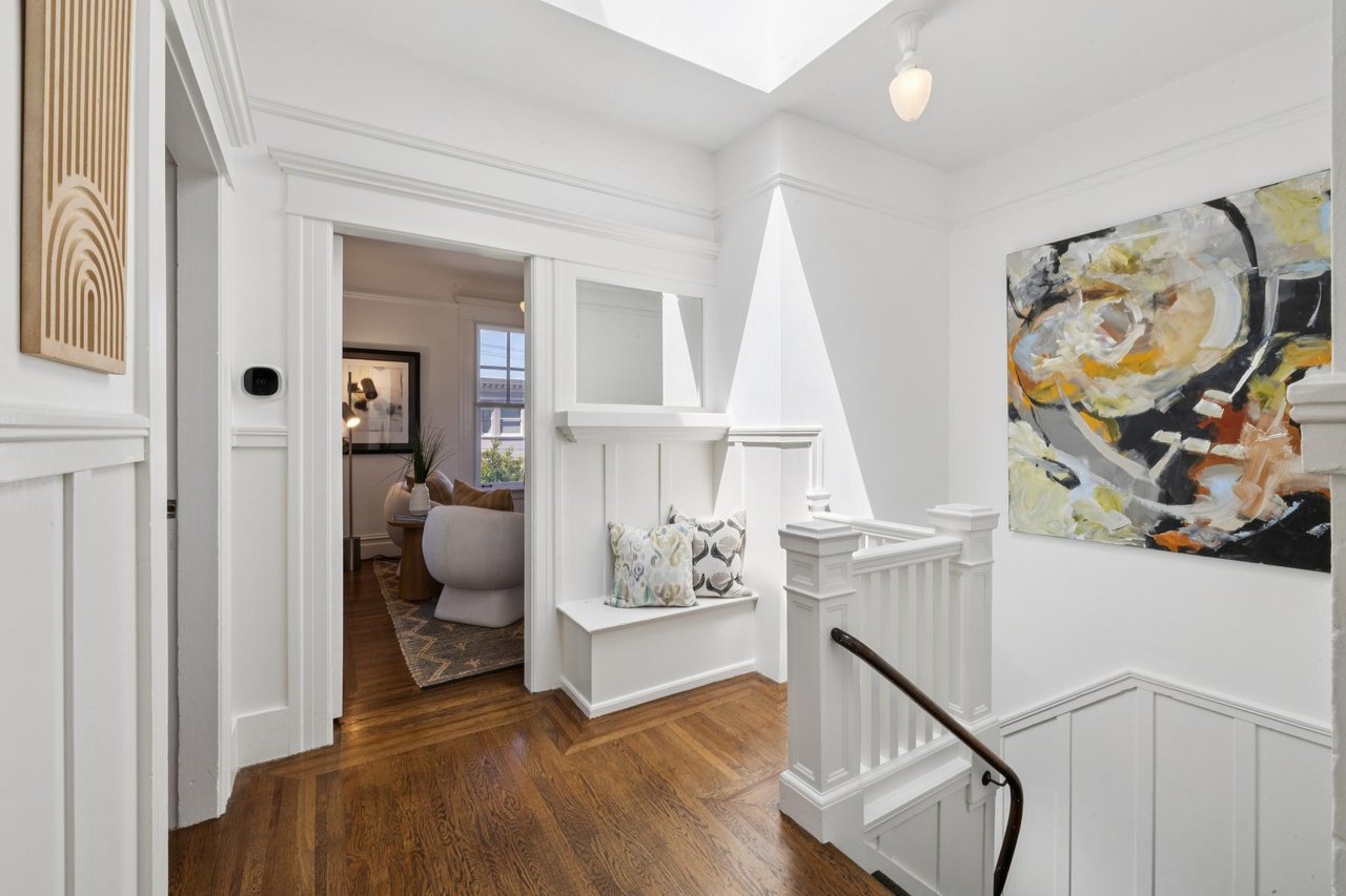 263 Carl Street
