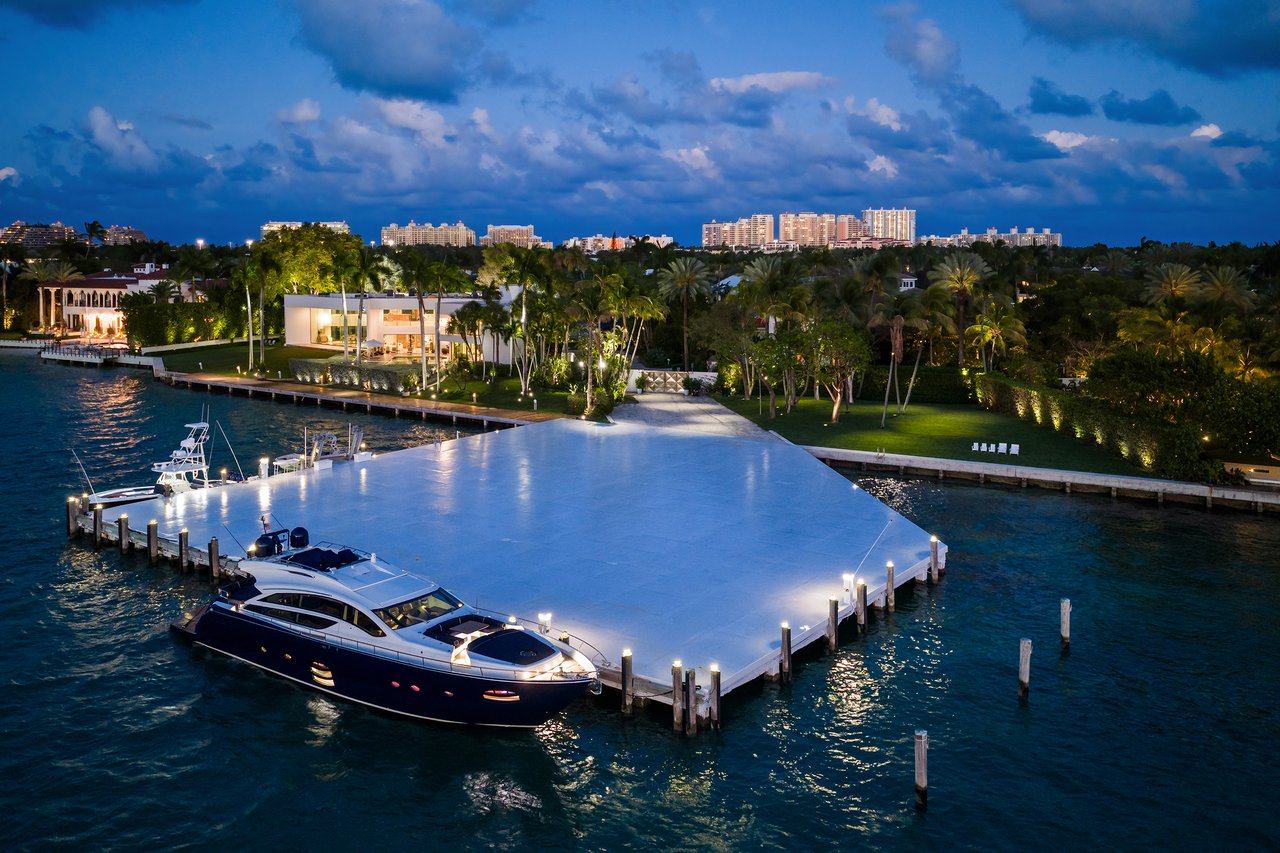 One of America’s Most Iconic Waterfront Estates