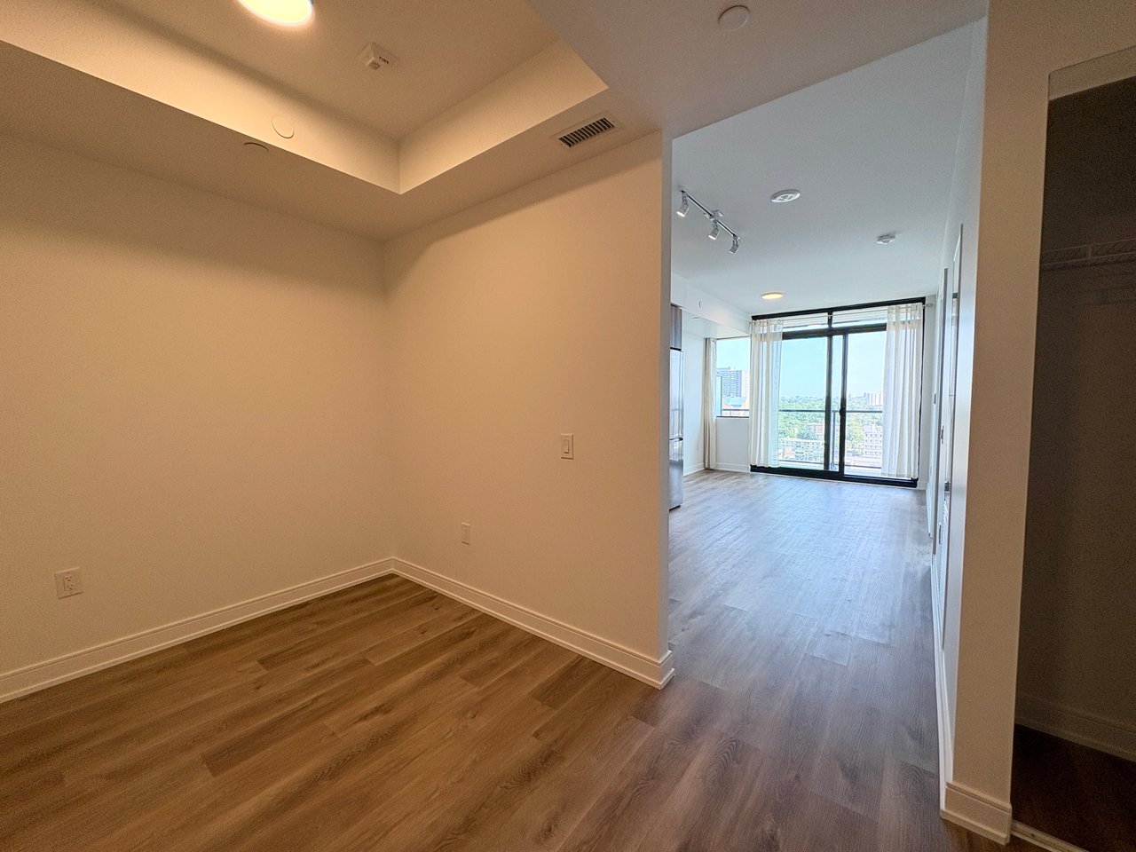 3009 Novar Road 1420