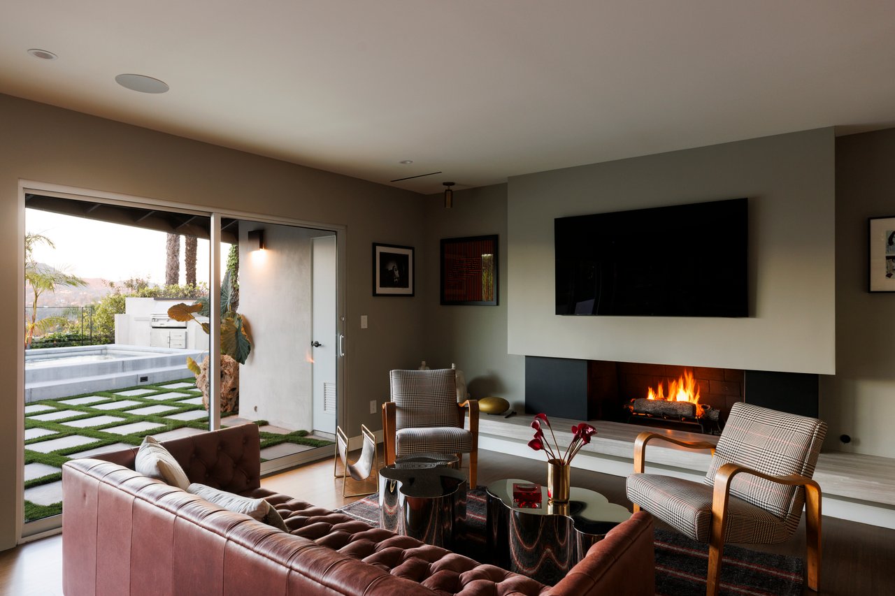 10965 Wrightwood Ln, Studio City 