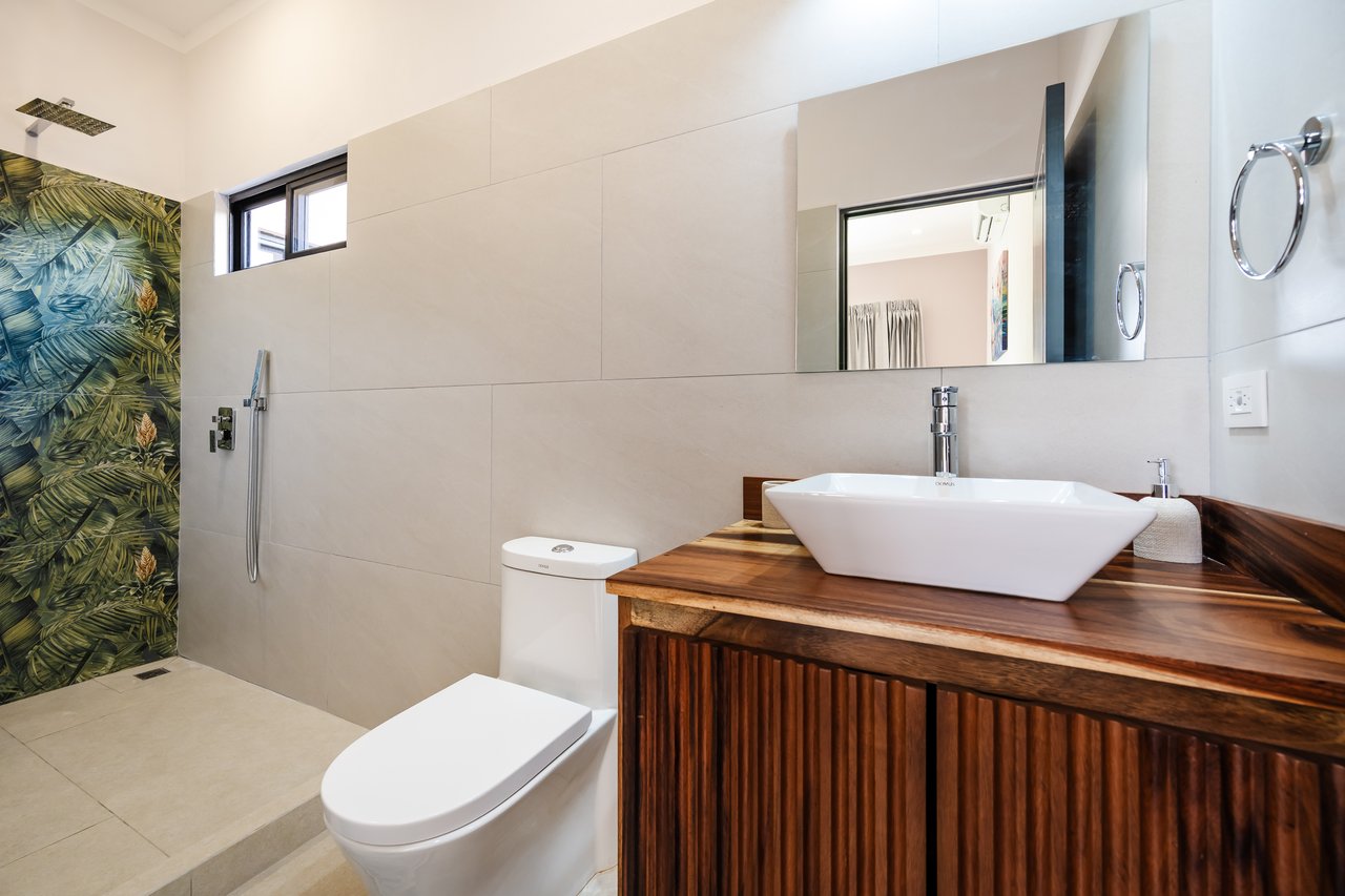 Villa Aurora | New 5BR Luxury Home Minutes from Playa Penca & Potrero