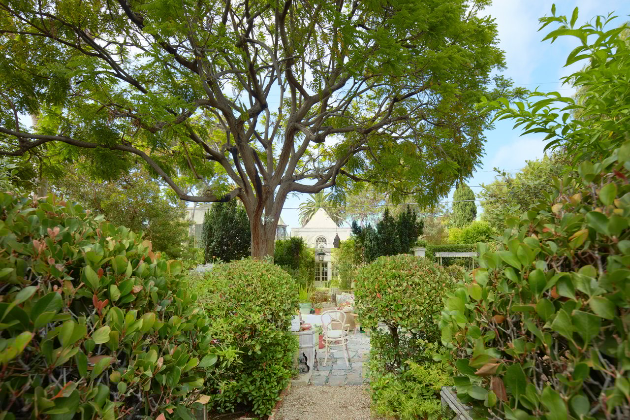27002 Avenida Las Palmas
