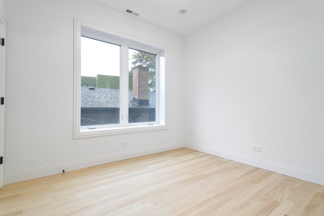 5446 S Kimbark Avenue Unit 2