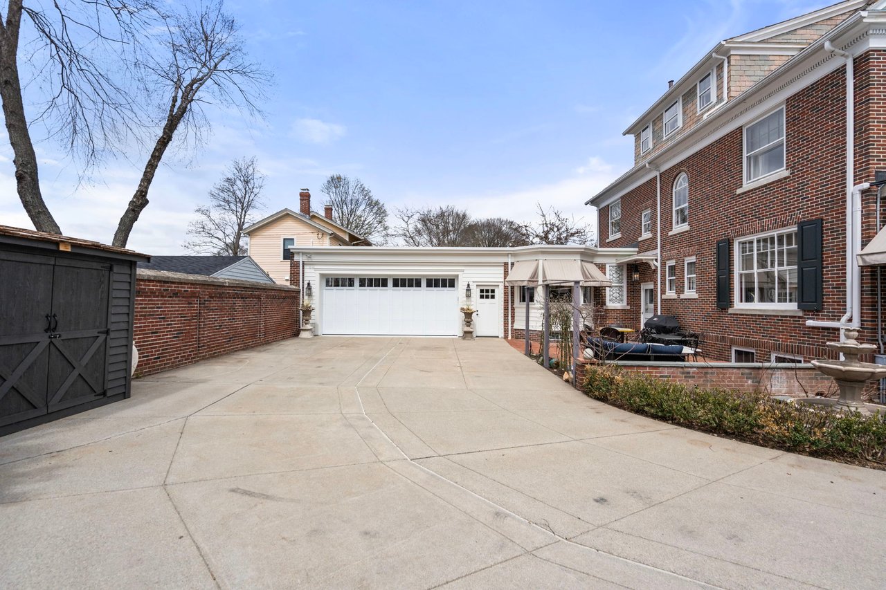 25 Seaview Avenue