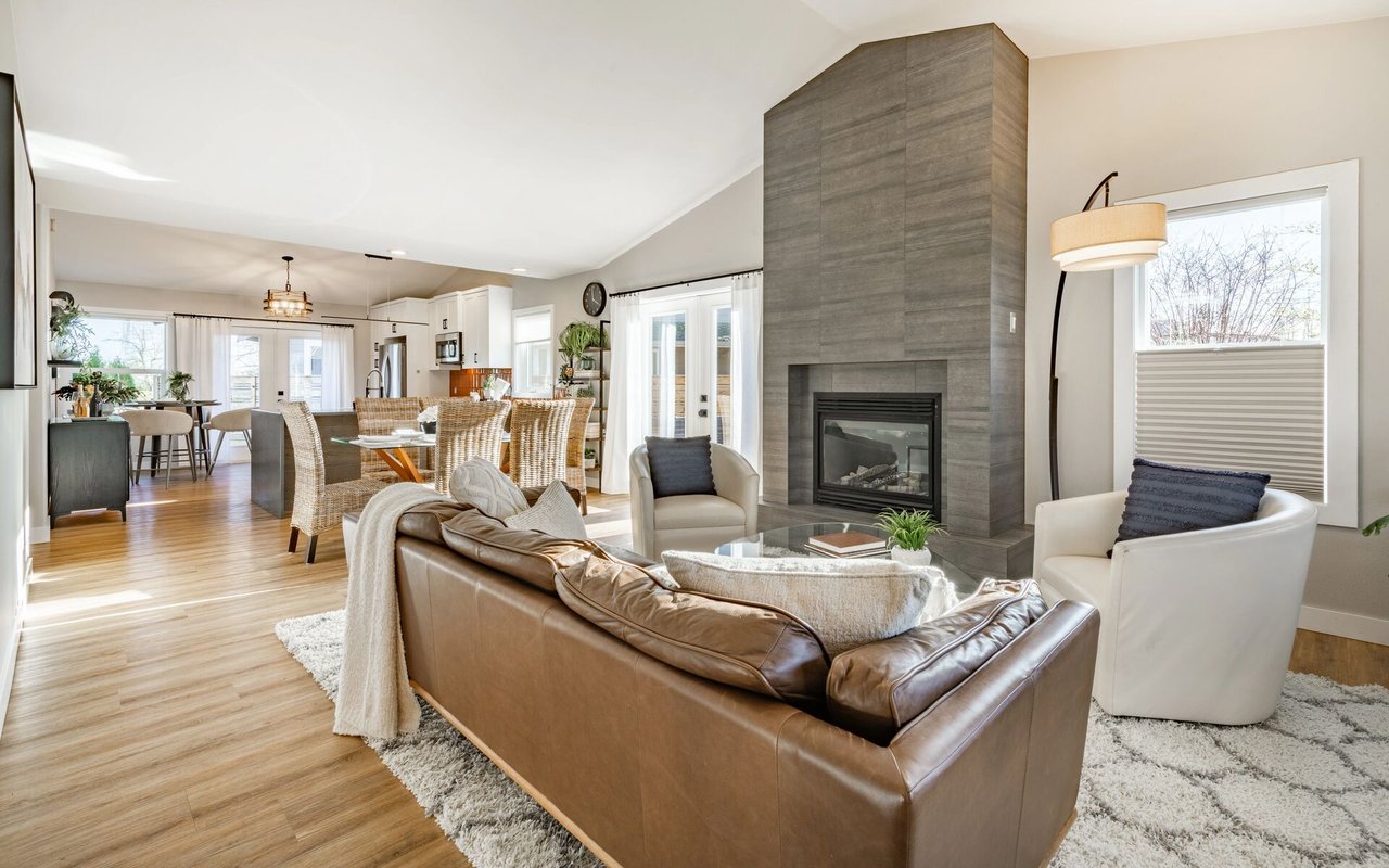 How To Sell Your Home And Buy One At The Same Time (Or In The Quickest Possible Succession)
