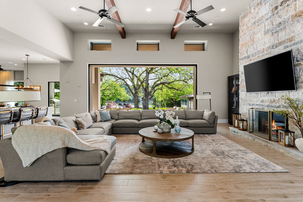 8508 Big View Drive