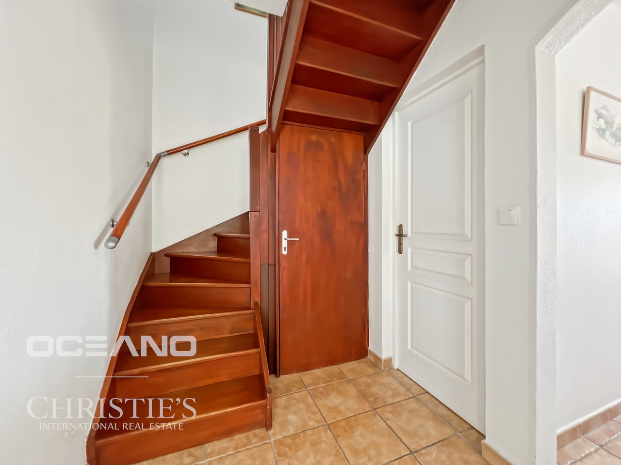 EXCLUSIVITE - 3 bedroom - swimming pool - 5' from the beach - OCEANO Christie's International Real Estate