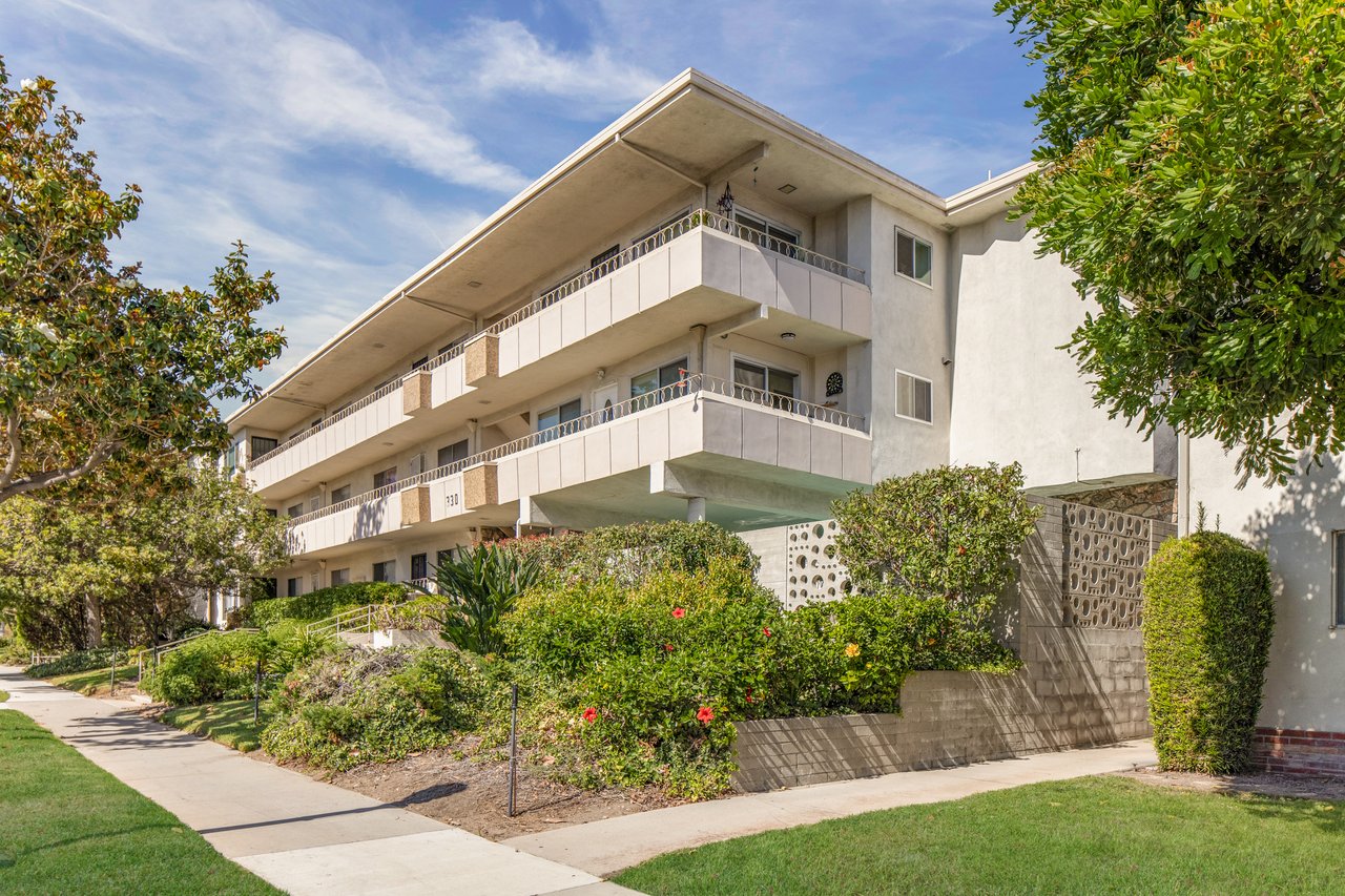 330 N Howard St Unit: 311