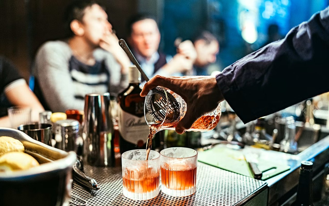 Best Places in Broken Sound Club to Grab a Drink