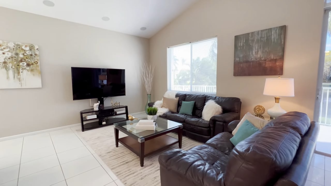 5354 Flamingo Ct, Coconut Creek, FL 33073