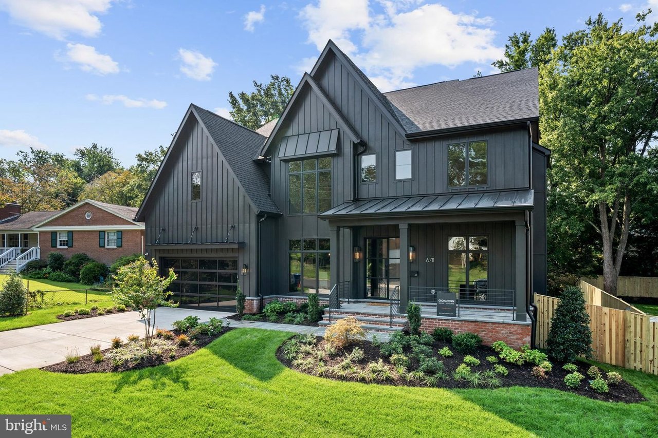 6711 Danforth St, McLean, VA 22101