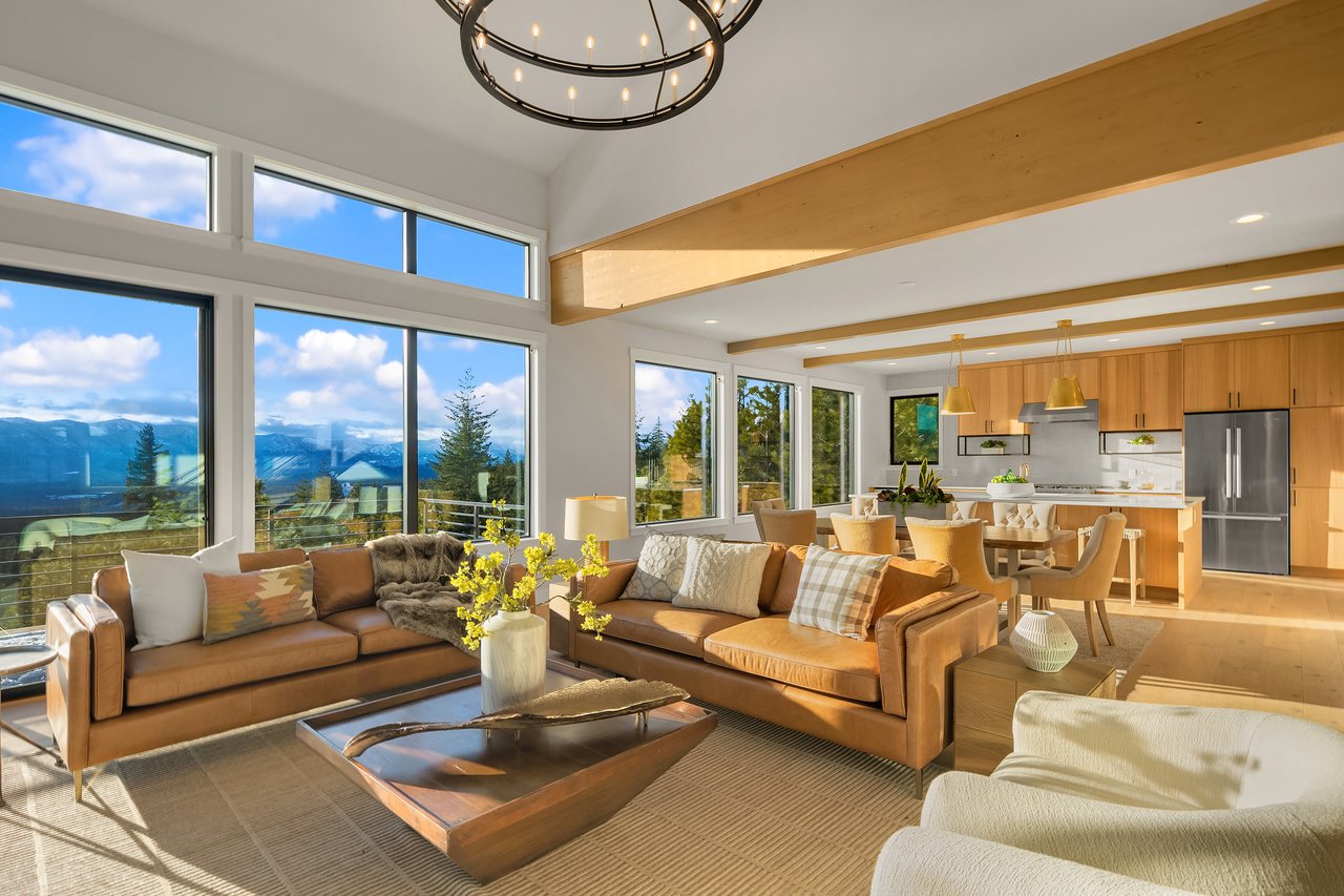 2241 Forest Ridge Drive