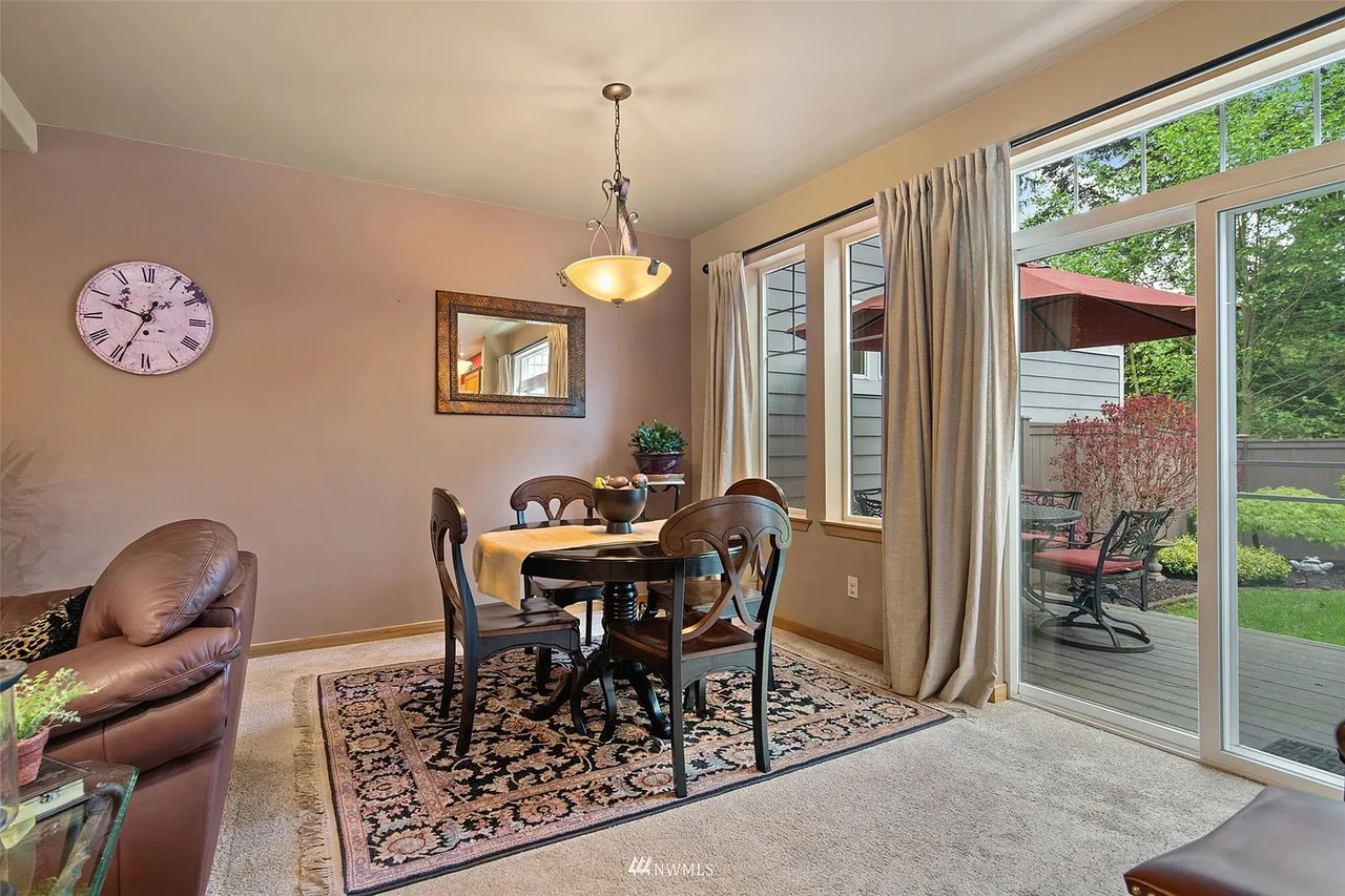 7510 Broadway #15