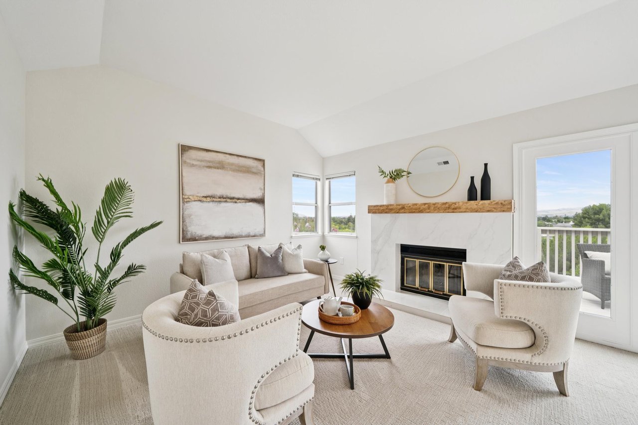 5075 Monaco Dr.