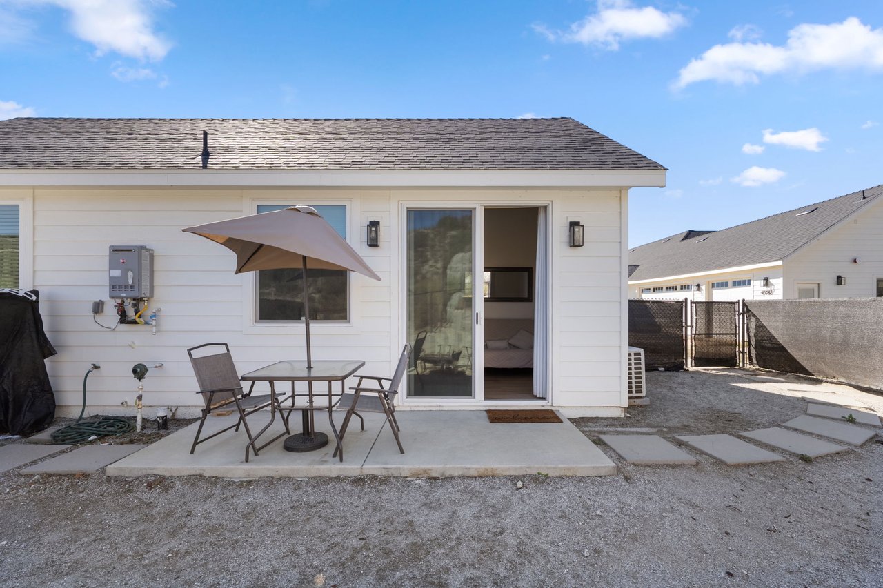 41950 Calle La Escondida