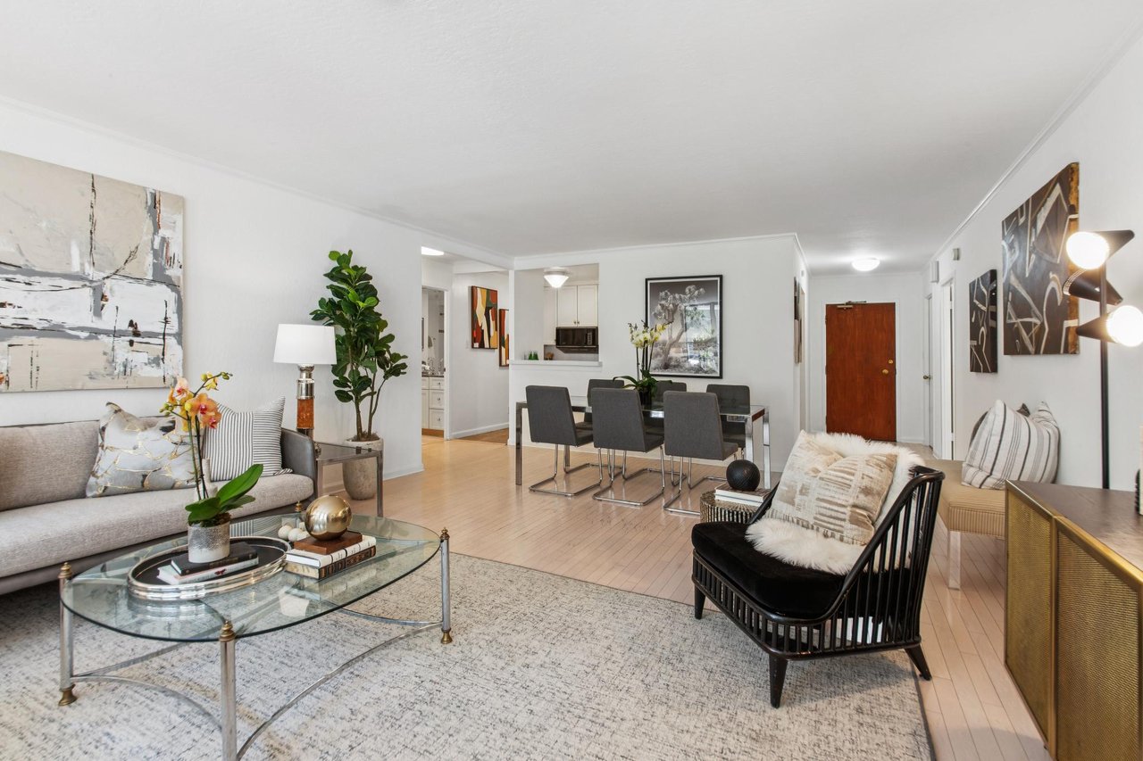 2040 Franklin St #605
