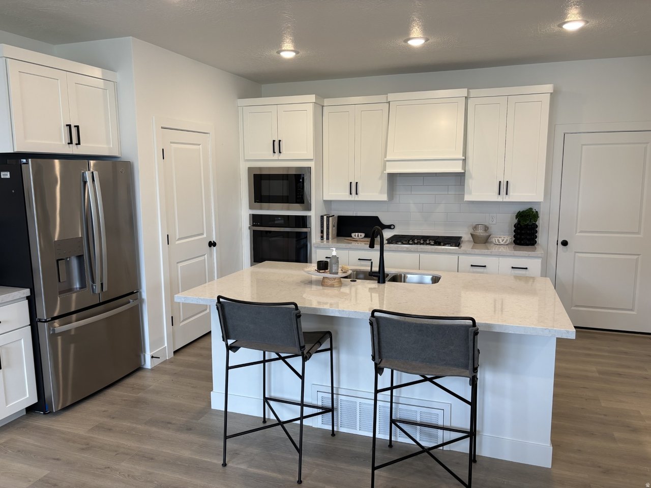 21 S. Lunar Way, Mapleton 84664