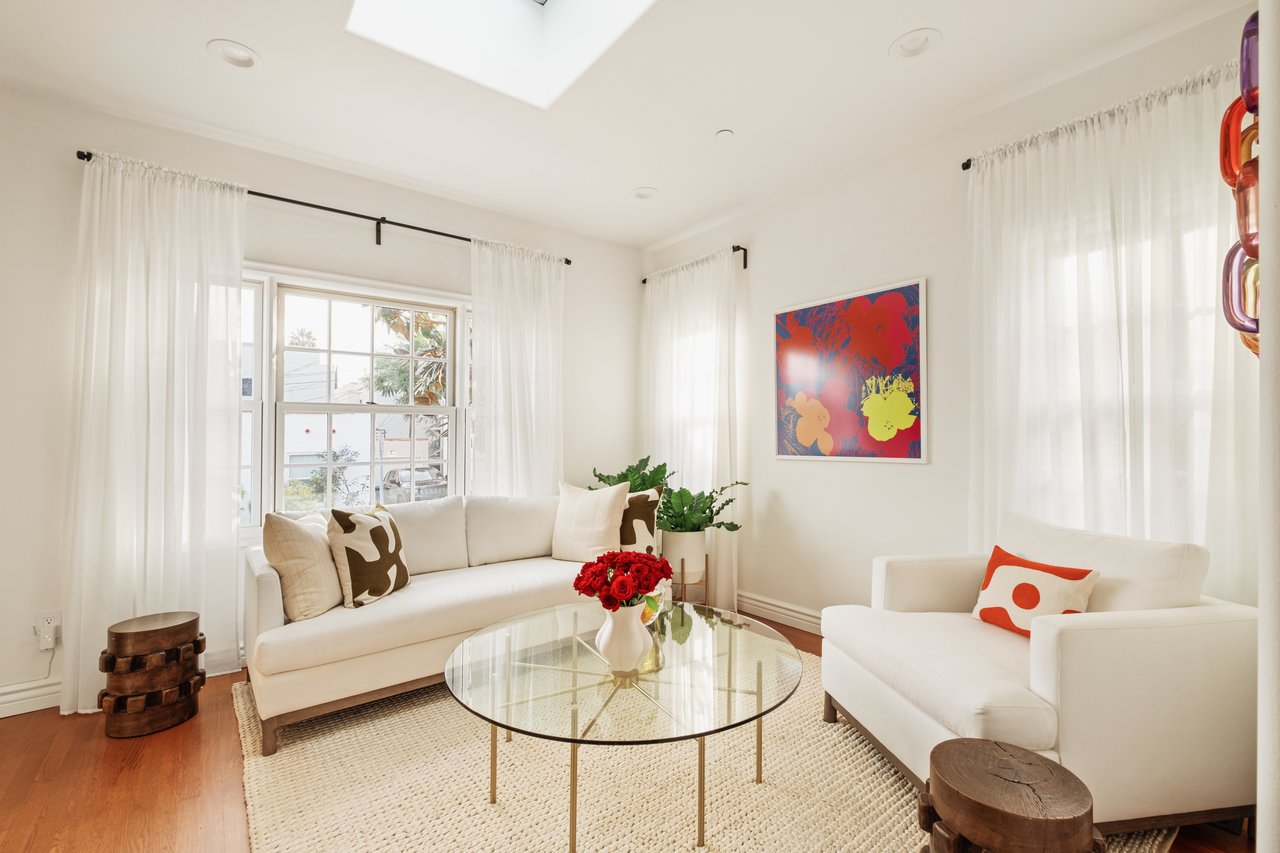 8835 Betty Way, West Hollywood