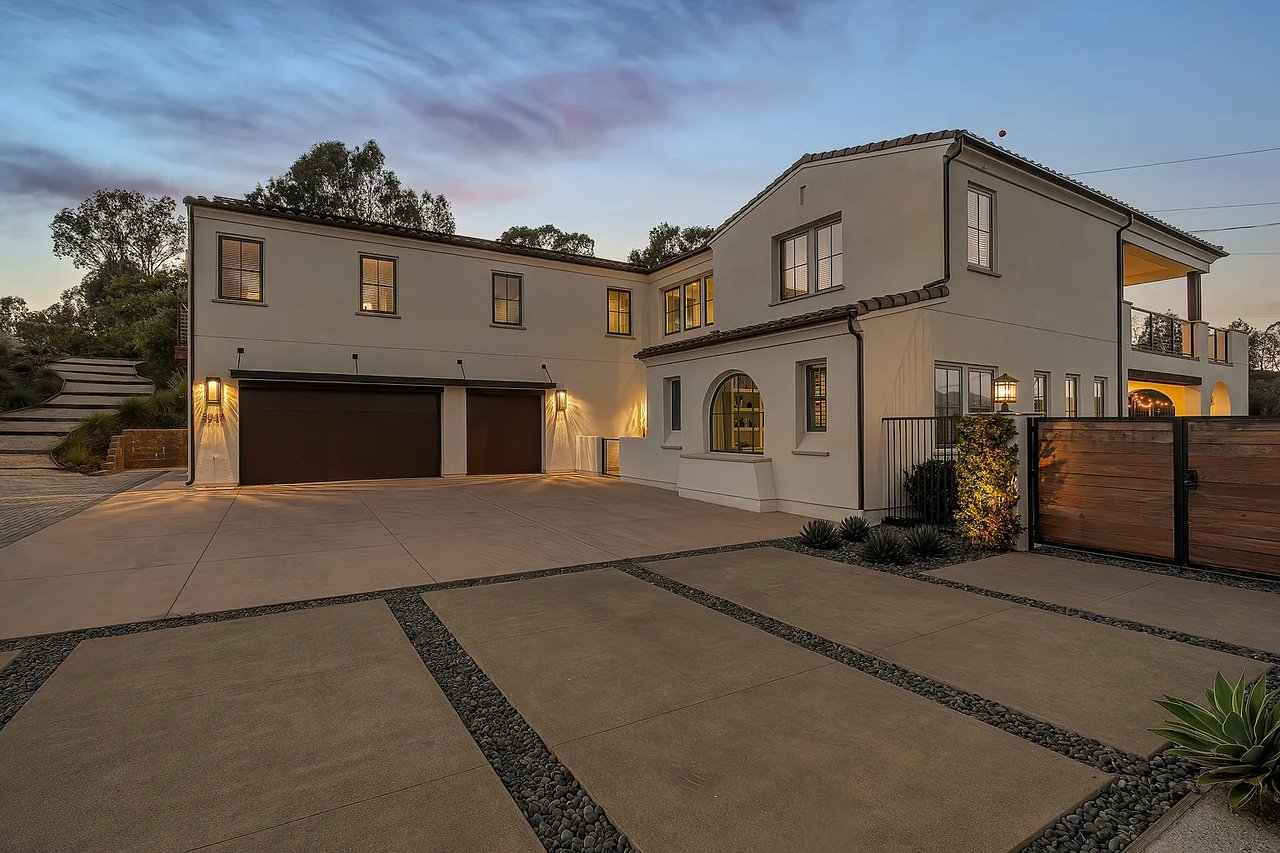 3947 Rancho Summit Dr