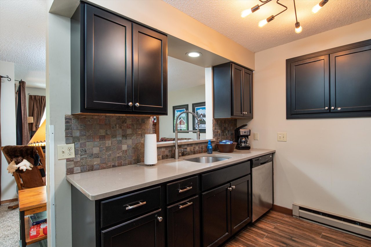 100 Kettlebrook Rd, E-4  (Jan or March, 2026)