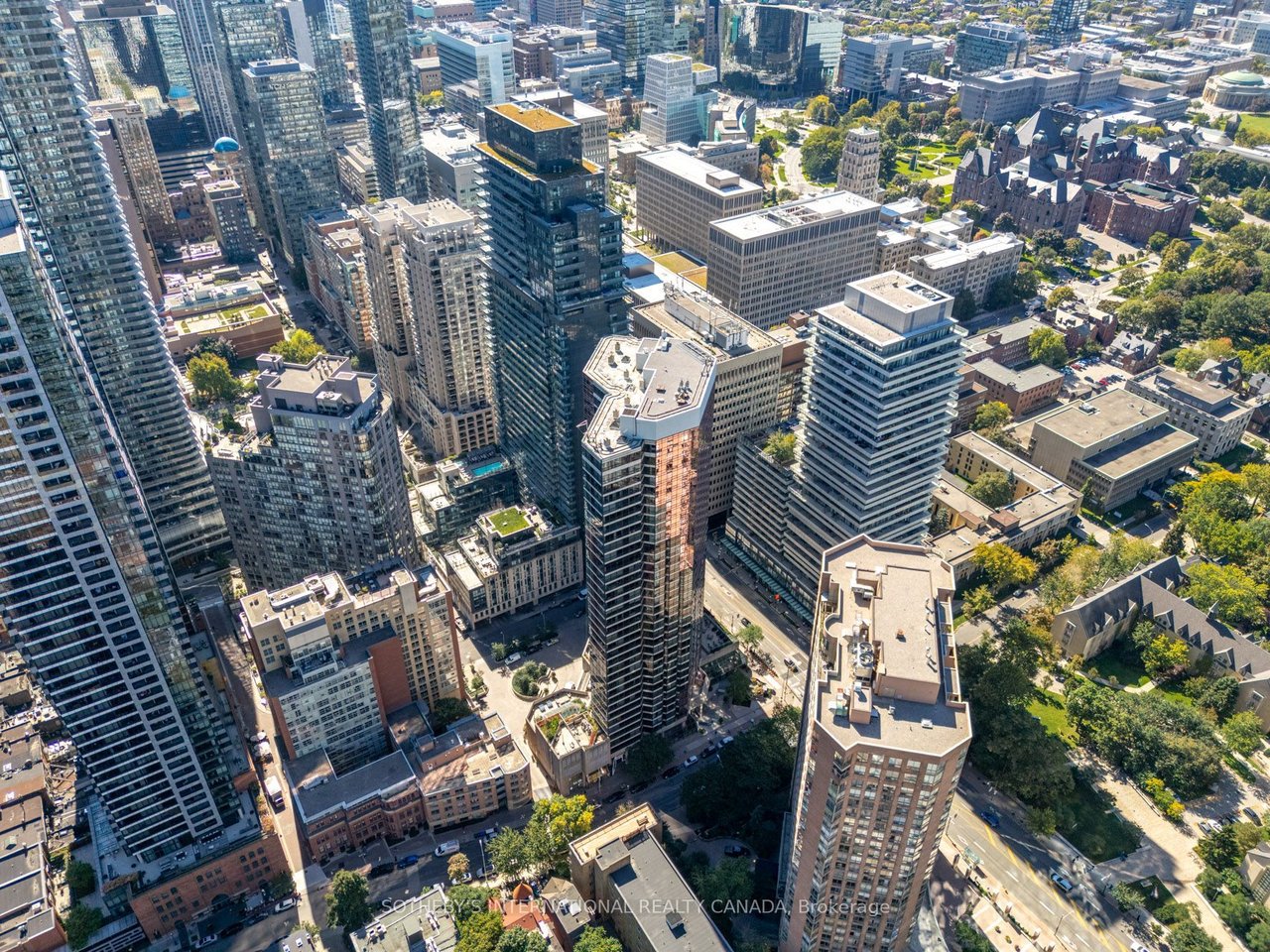 PENTHOUSE IN THE SKY