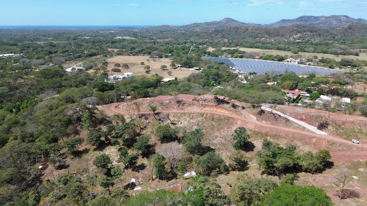 La Flora – An Exclusive Collection of 13 Estate Homesites - Huacas 