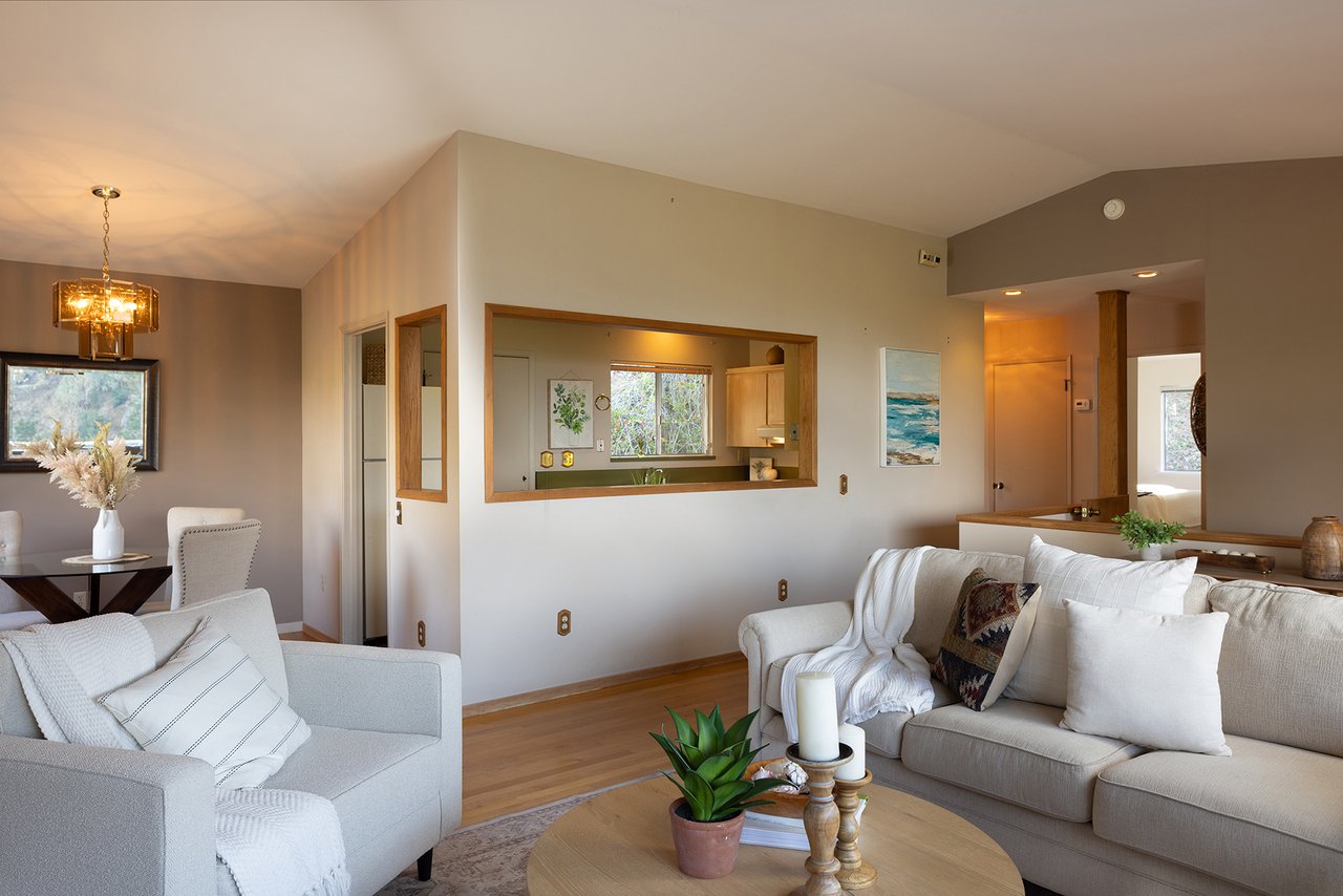 Coastal Highlands Retreat