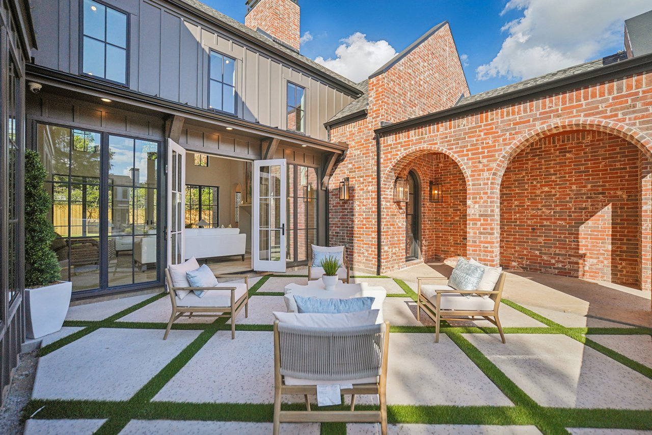 Vinecrest | Dallas TX