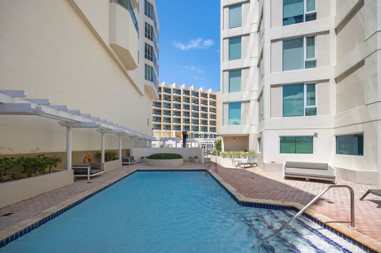 Cond. Laguna Plaza #502, Ave. Muñoz Rivera