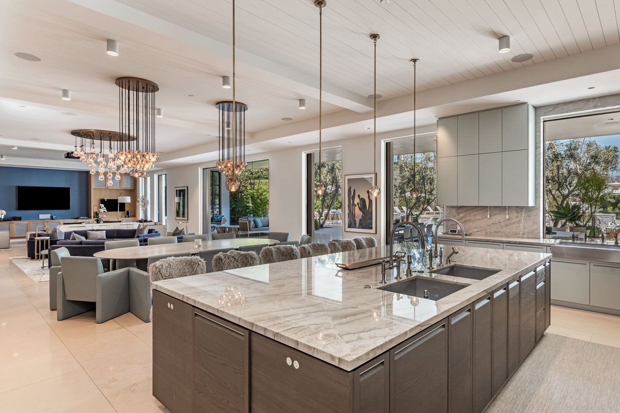 618 N Beverly Dr, Beverly Hills 