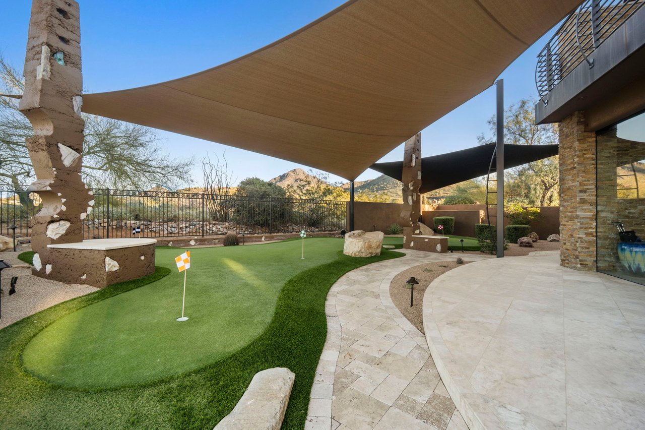 10570 E Pinnacle Peak Road