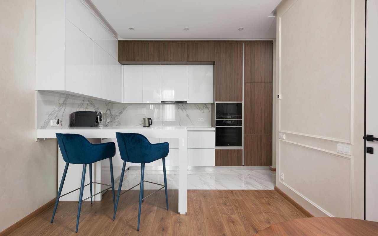 Tips for Landscaping Your Lakeside Home