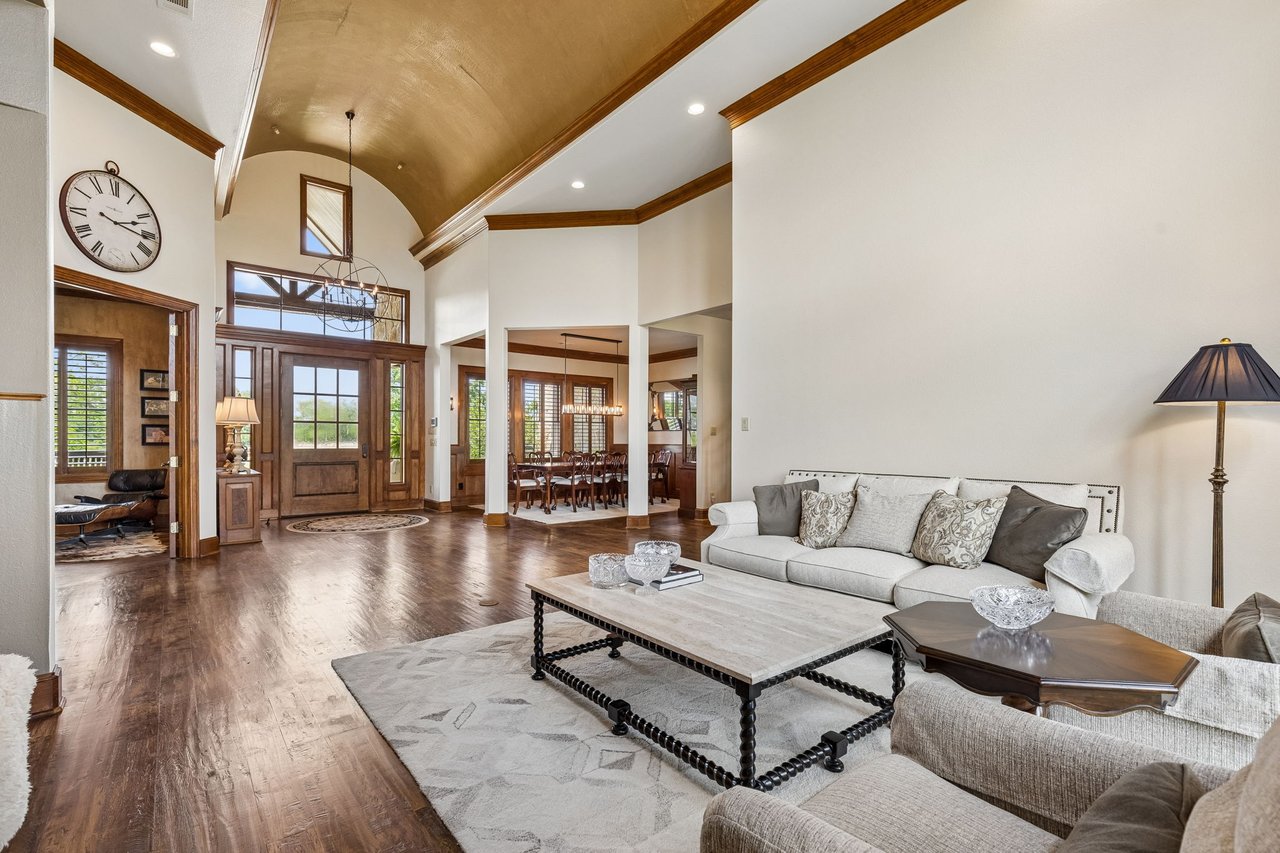 10 Acre Flower Mound Estate