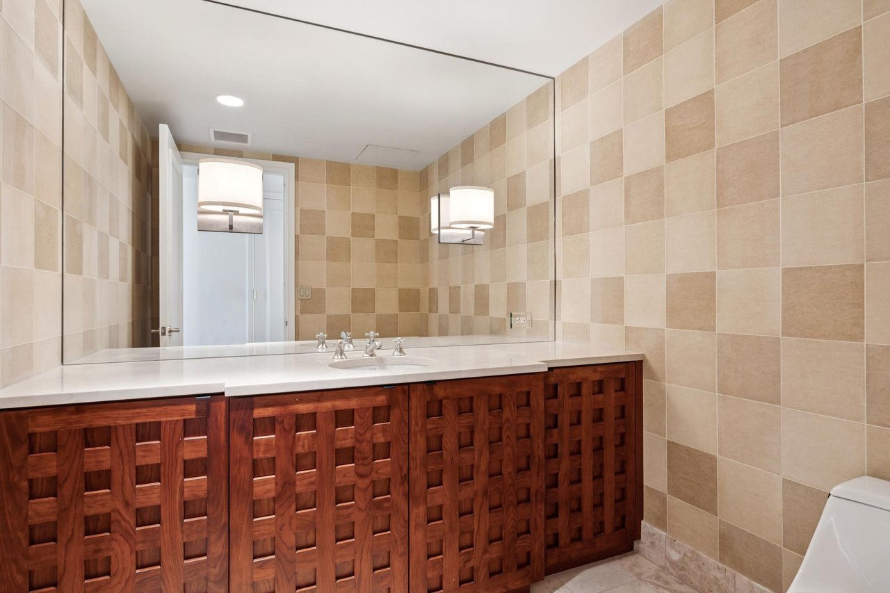 765 Market St, #27D