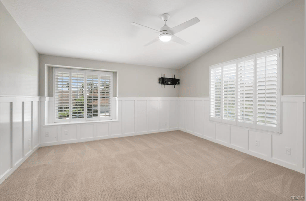 23921 Catbird Court