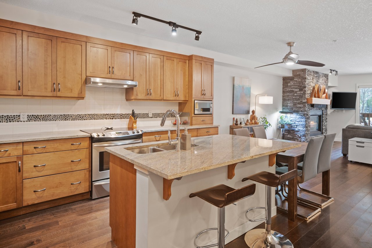 106 Stewart Creek Landing Unit: 111