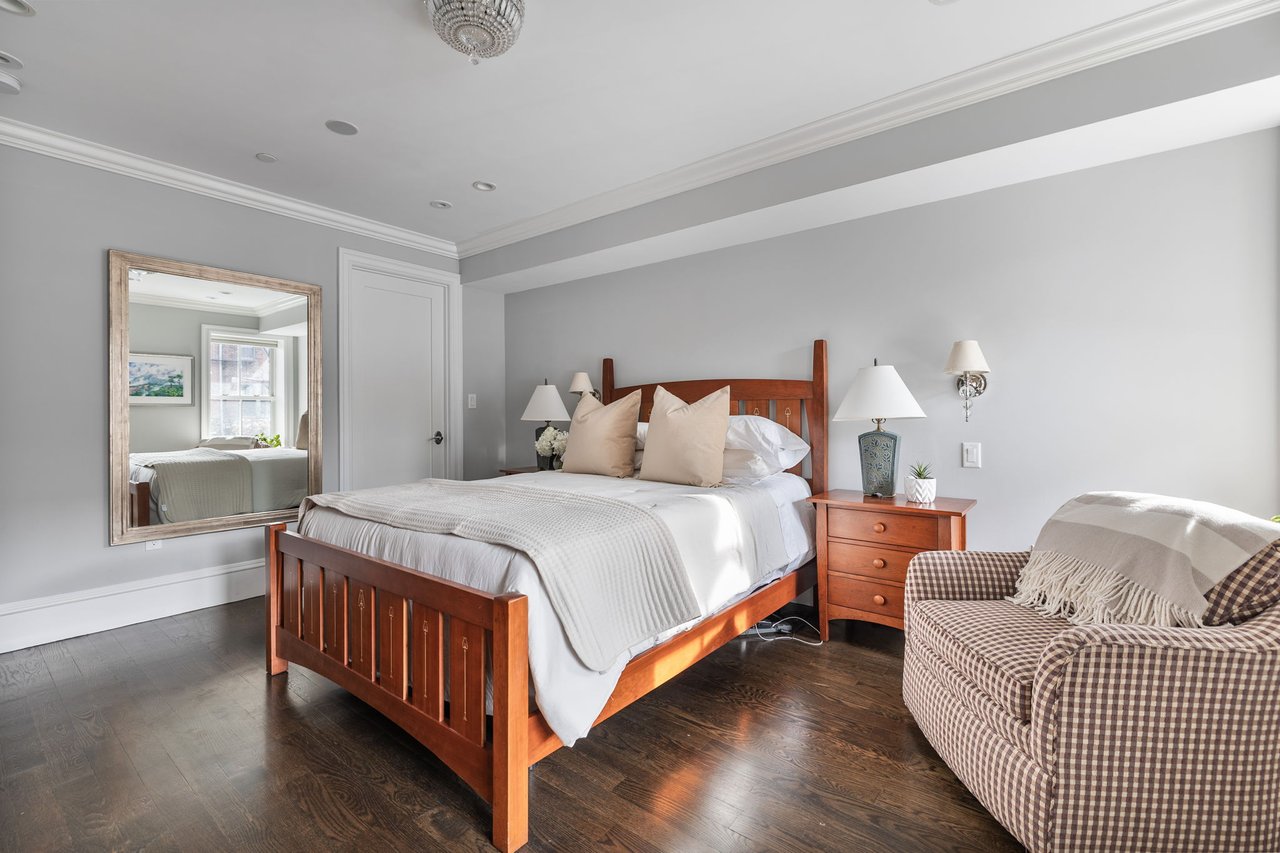 246 West Newton Street Unit 1