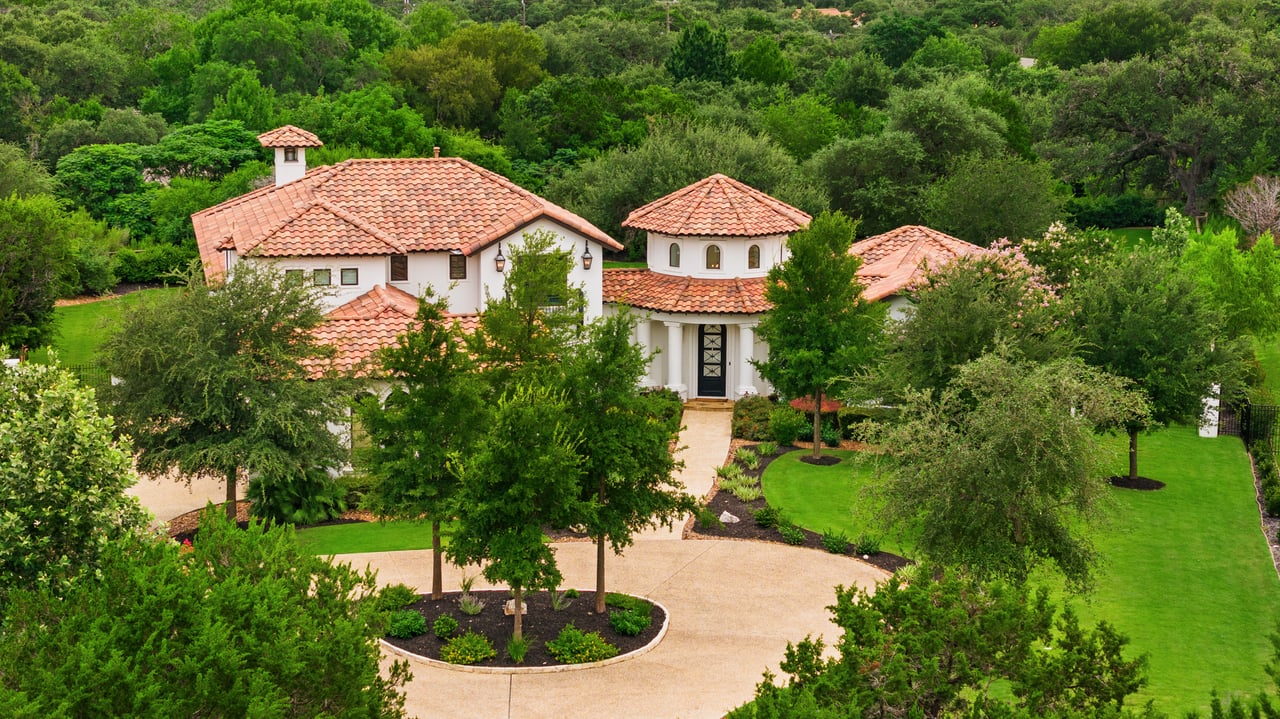 Discover Huntington at Shavano Park: San Antonio Luxury Homes & Gated Community Living