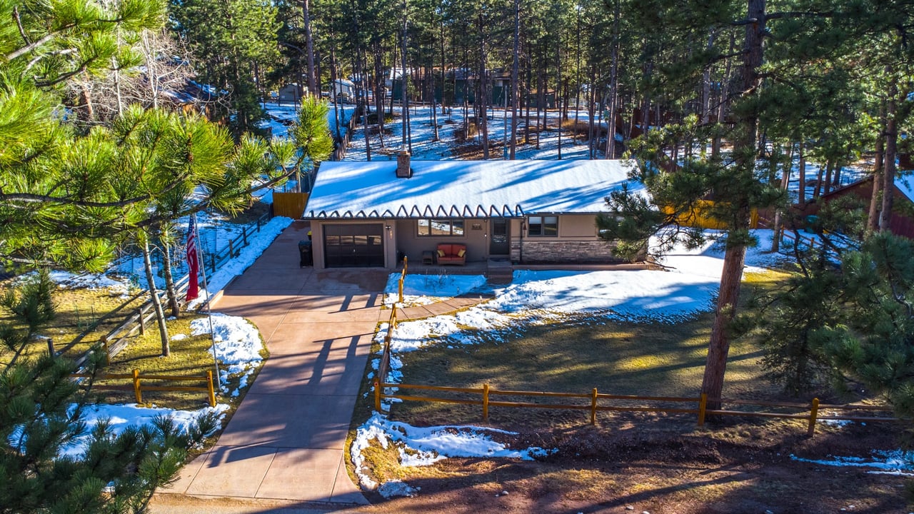 607 W Lovell Gulch Road