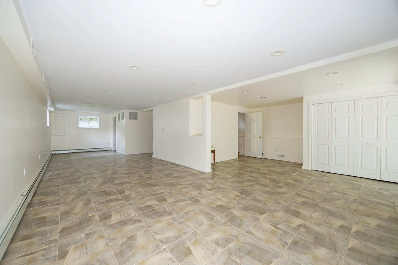 12 Wolf Lane