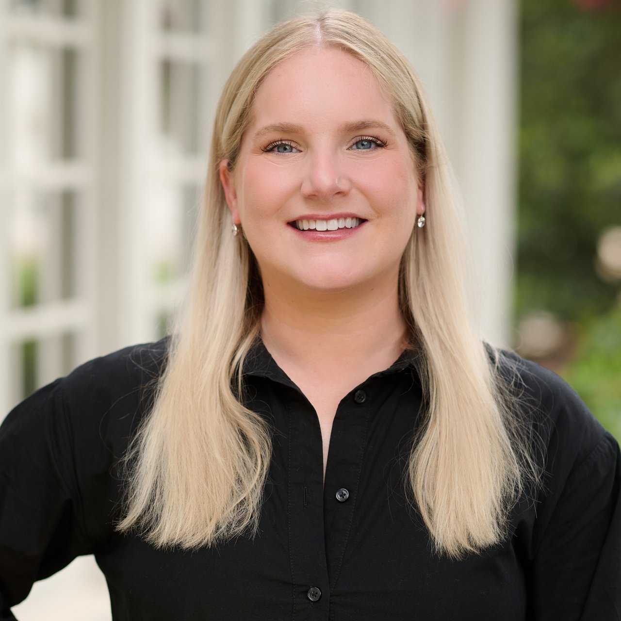 Maggie Mikita Charlotte, NC Real Estate Agent Headshot