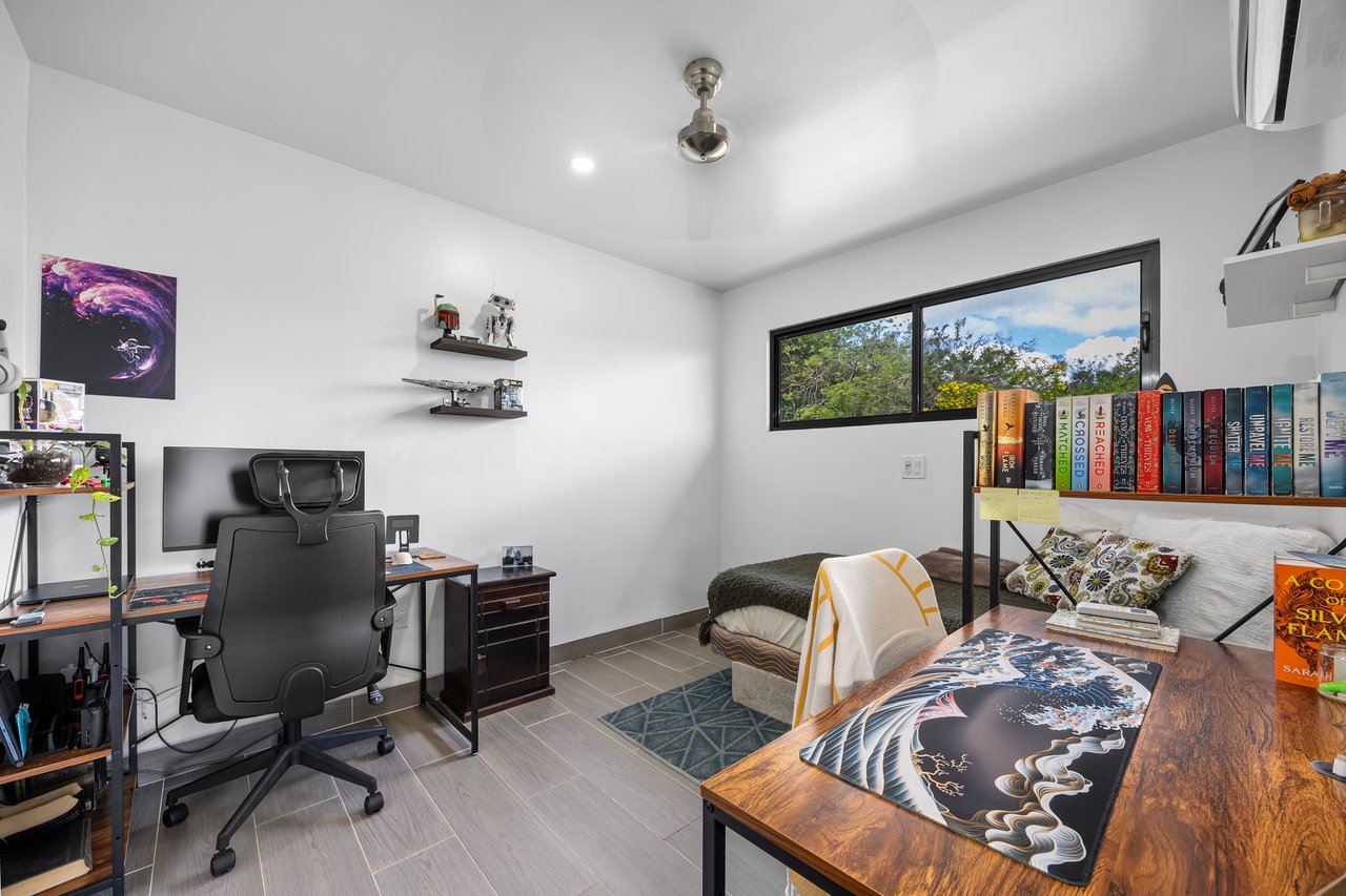 Corona del Cabo, Lot #4
